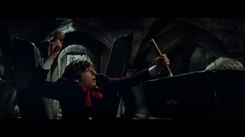 Per favore, non mordermi sul collo! (1967)